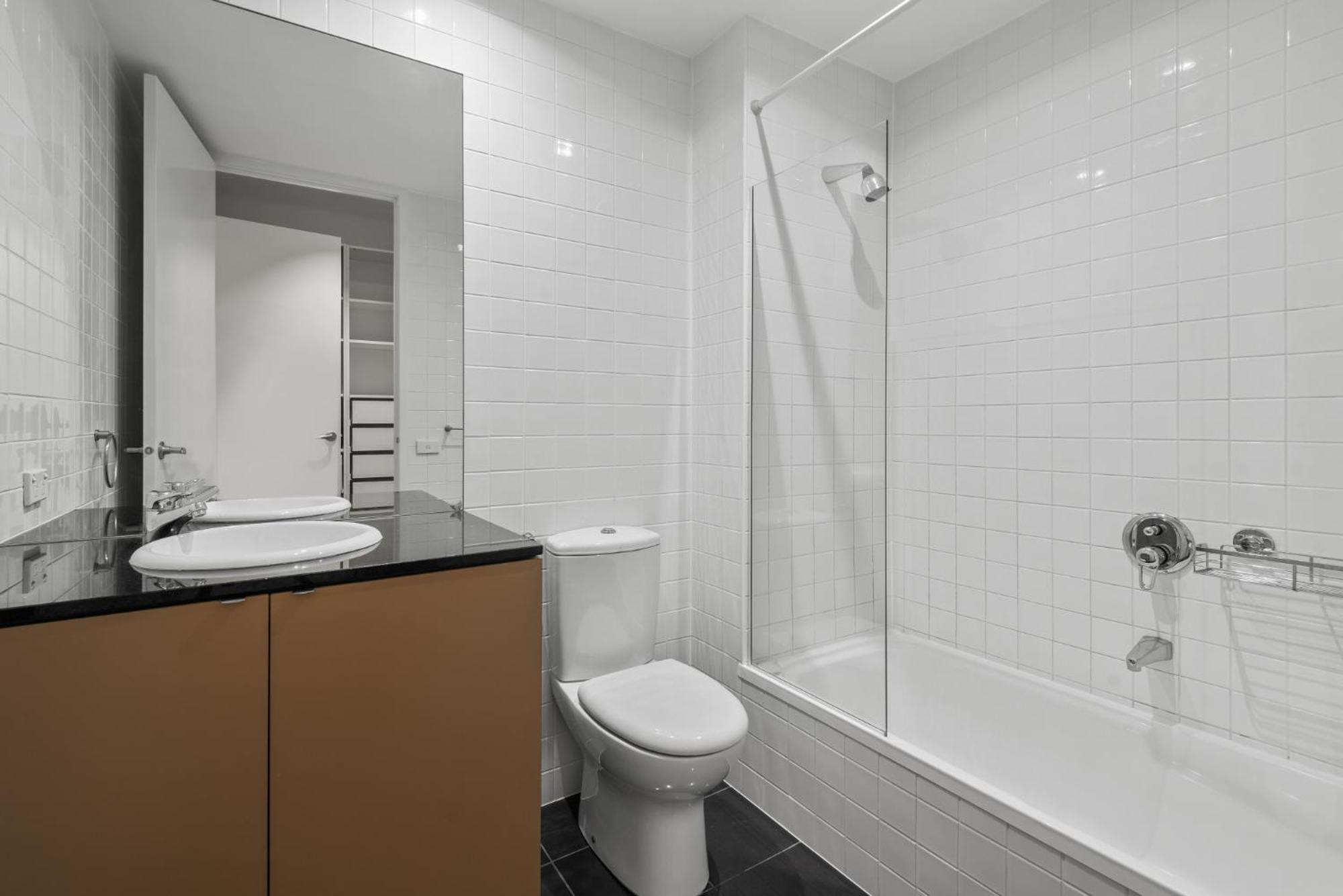 Stylish And Spacious 2-Bed Apartment Melbourne Dış mekan fotoğraf